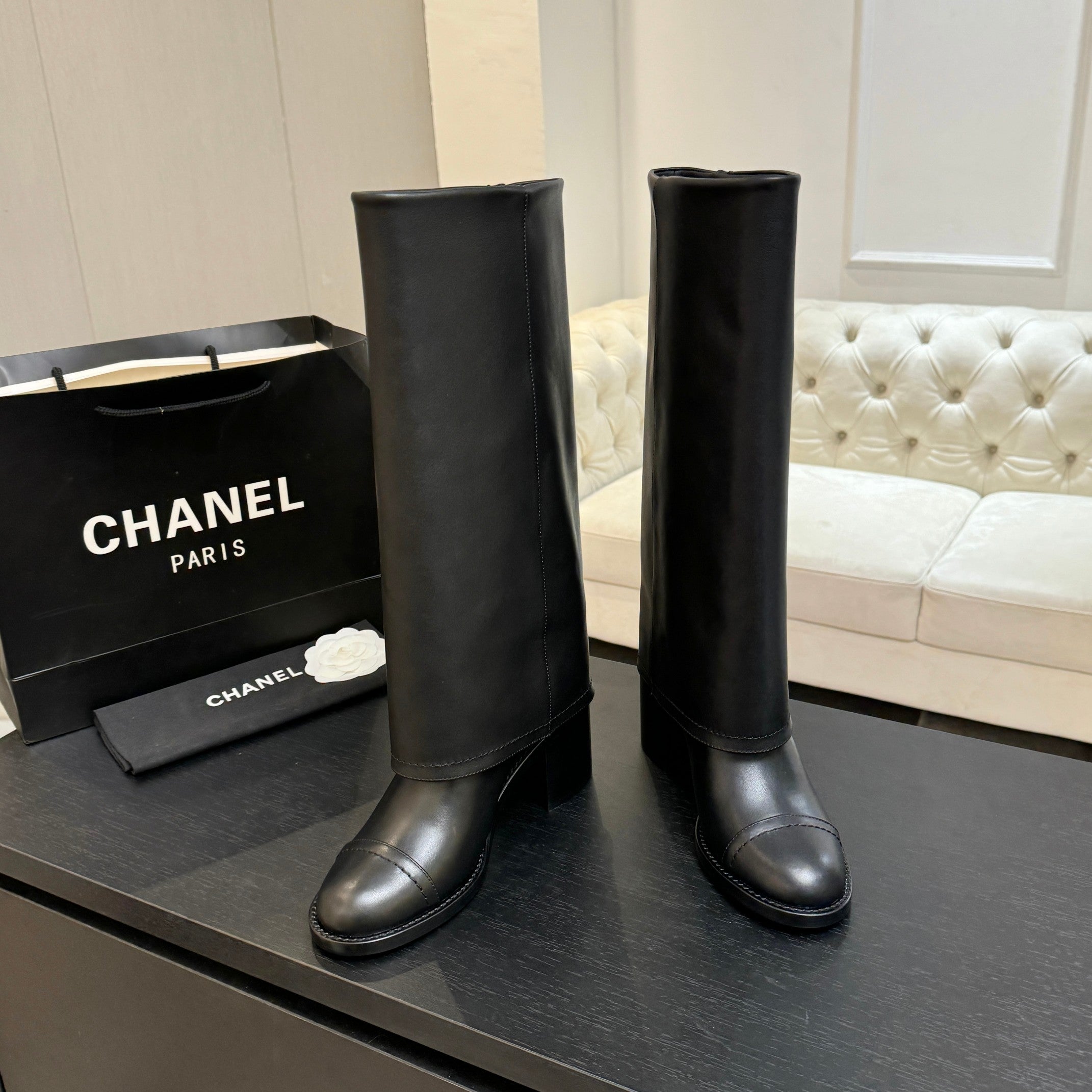 CC 26s Chunky Heel Tro r Boots Black Sheepskin 673036