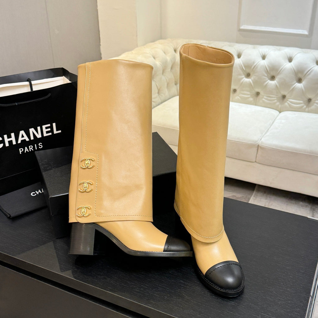 CC 26s Chunky Heel Tro r Boots Black Beige Sheepskin 673037