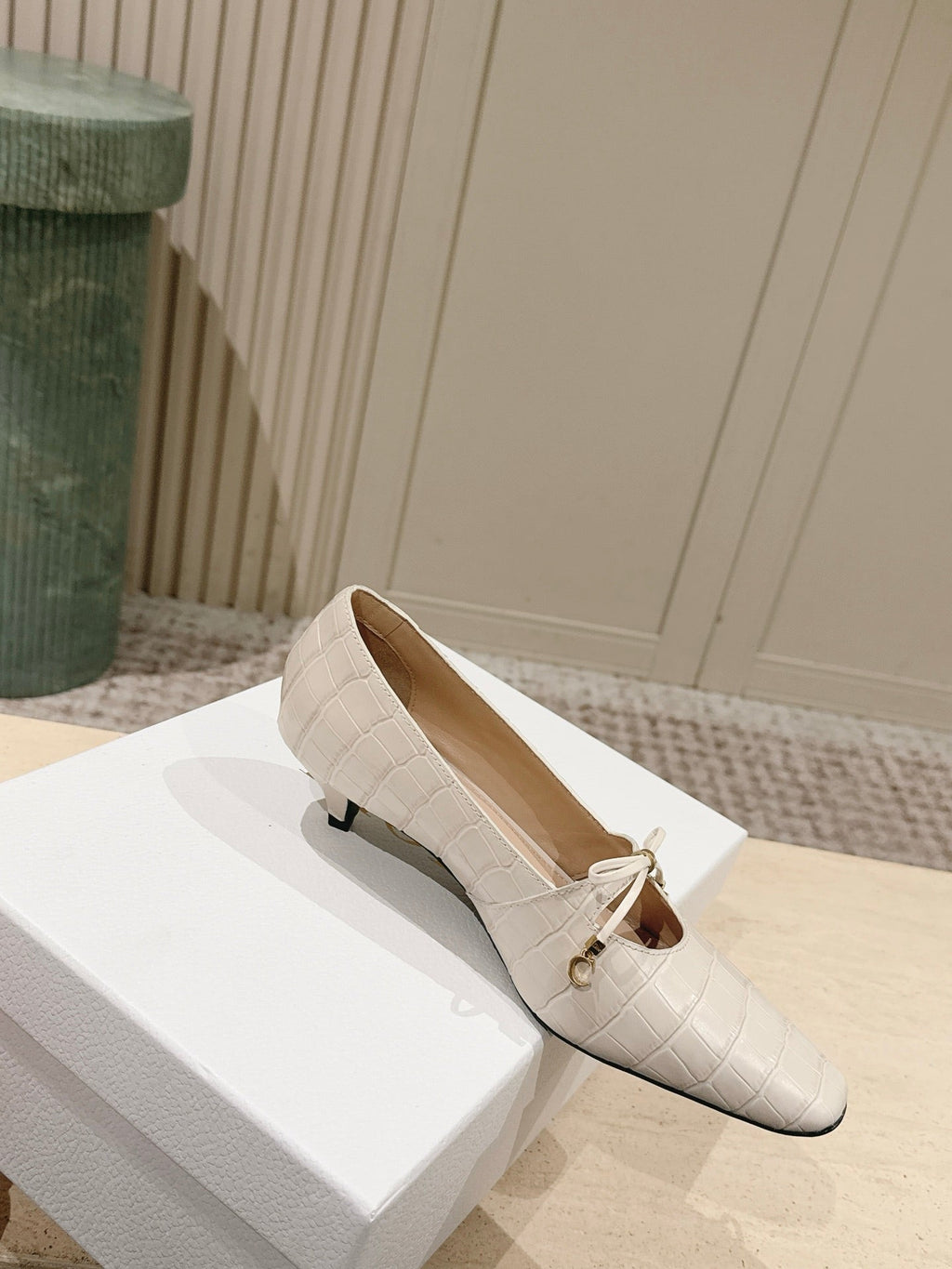 CD M  Pump 4cm White Crocodile-Printed Calfskin 694198