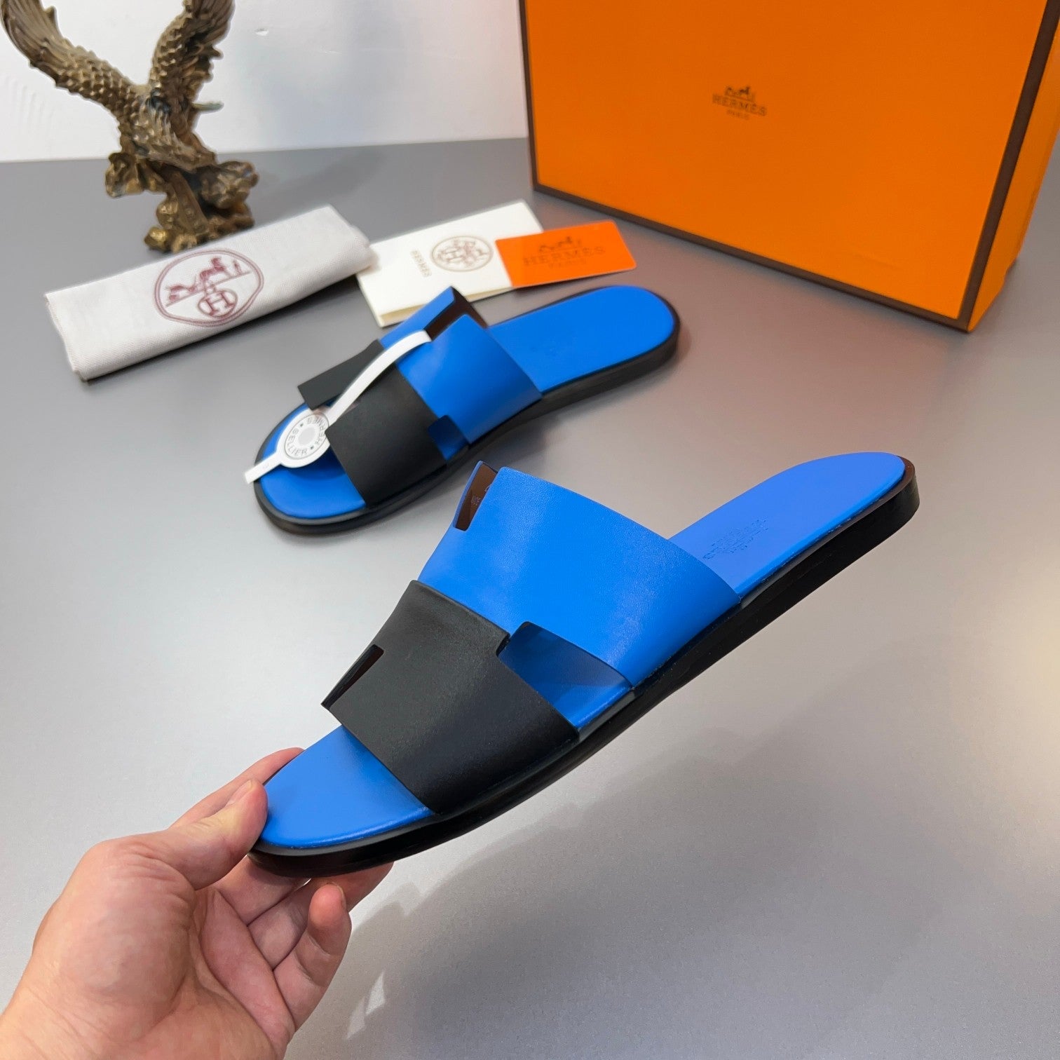 HM Oran Slippers in Blue and Black Calfskin 735649