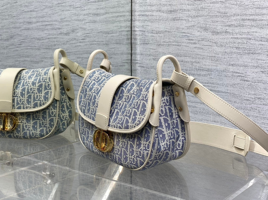 CD Montaigne classic monogram 25 blue white canvas jacquard