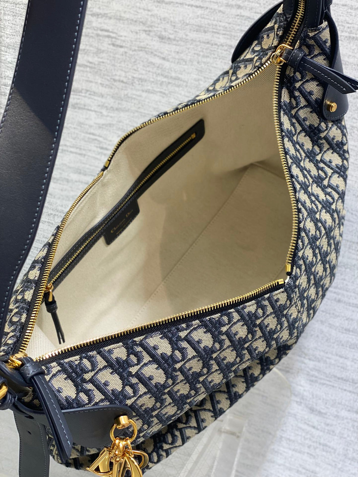 Dior 2025 Voyage Bag 34cm Navy Blue mix Beige Canvas Leather 270576