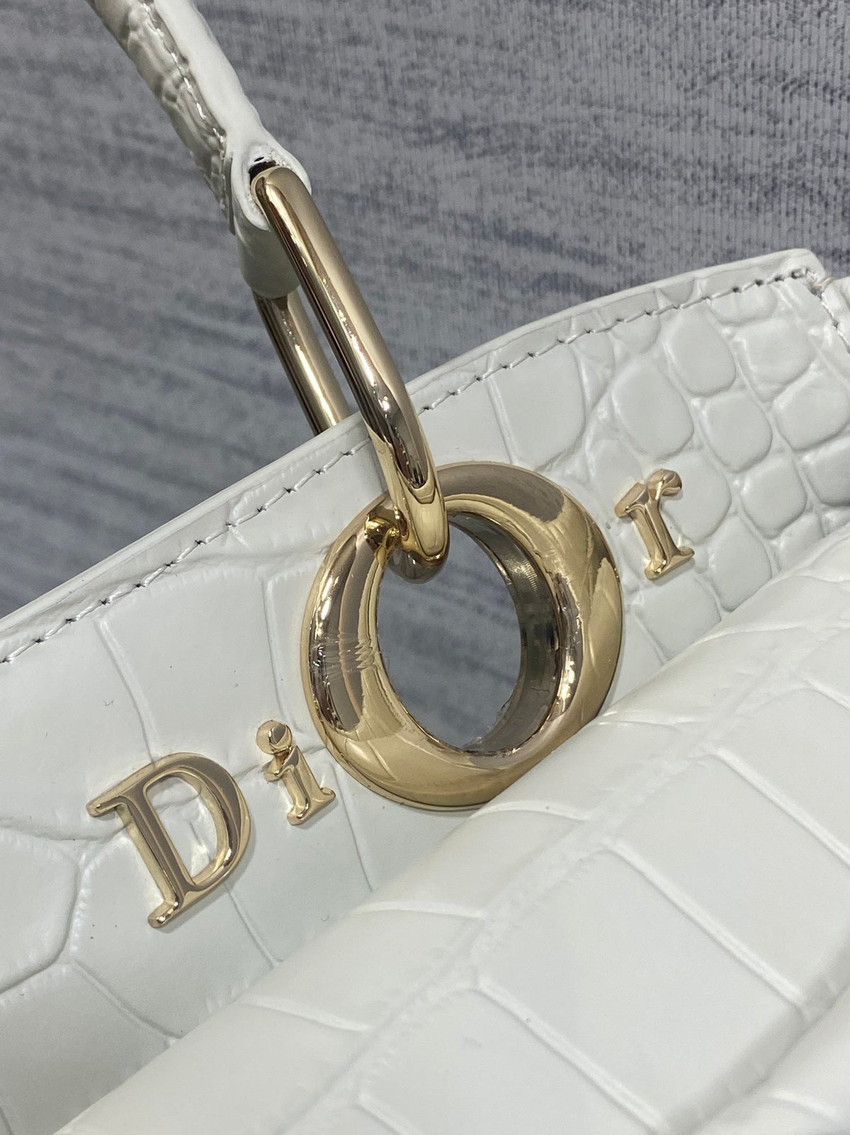 Dior 2025 Crocodile Pattern Bag 28cm White Leather 272525