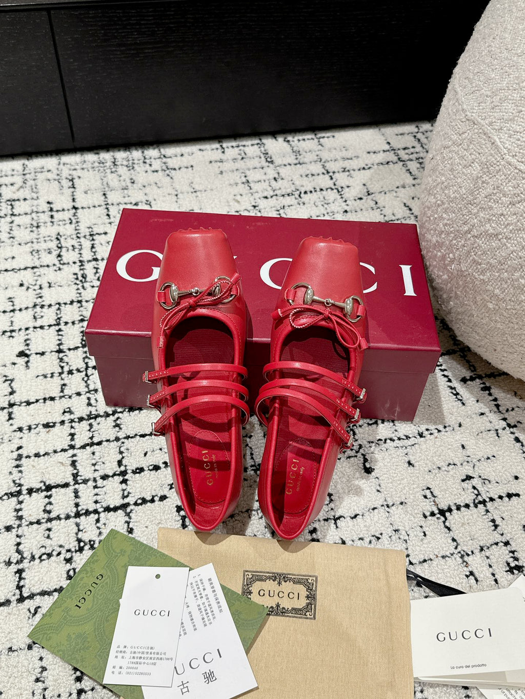MARY JANE FLAT IN CRIMSON RED CALFSKIN