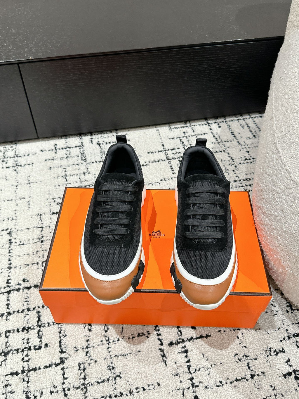 HM Sneaker In Black Mesh Fabric 985318