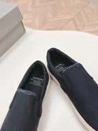 SLIP-ON SNEAKERS GRAFFITI IN BLACK CANVAS