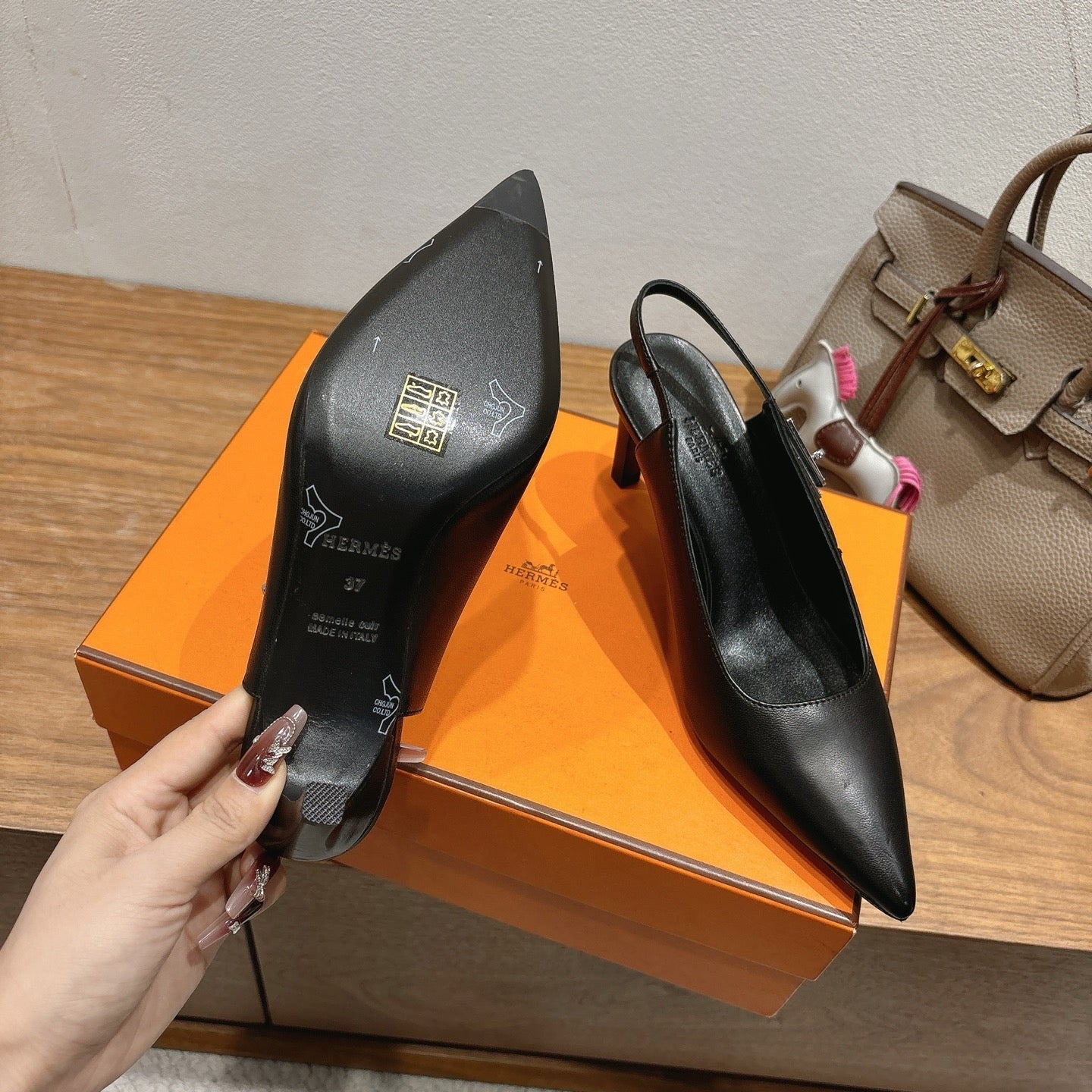 HM Lover Pump 80mm Black Calfskin 429025
