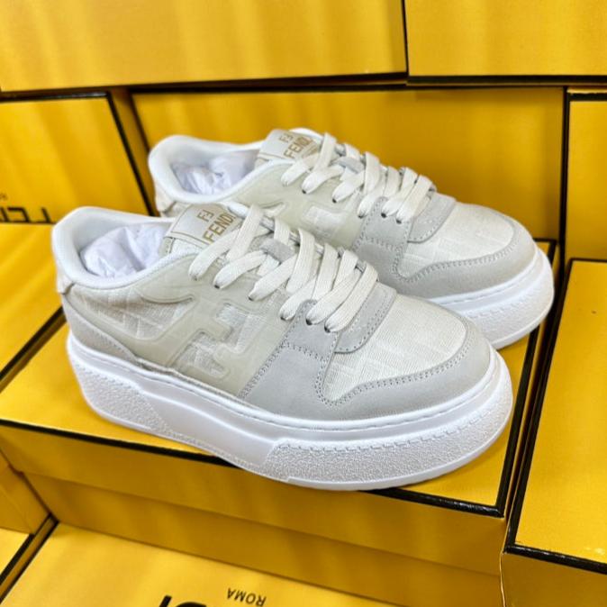 FENDI THICK- ED SNEAKER IN WHITE SUEDE AND MONOGRAM FABRIC