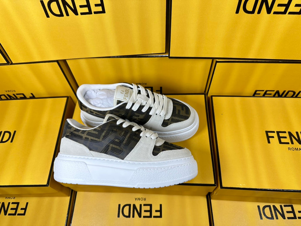 FENDI THICK- ED SNEAKER IN WHITE SUEDE AND BROWN MONOGRAM FABRIC