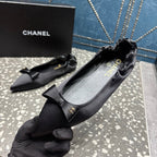 CC 25s Métiers d’art Ballet flats 10mm Black Silk Satin 423792