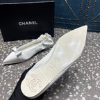 CC 25s Métiers d’art Ballet flats 10mm White Silk Satin 423793