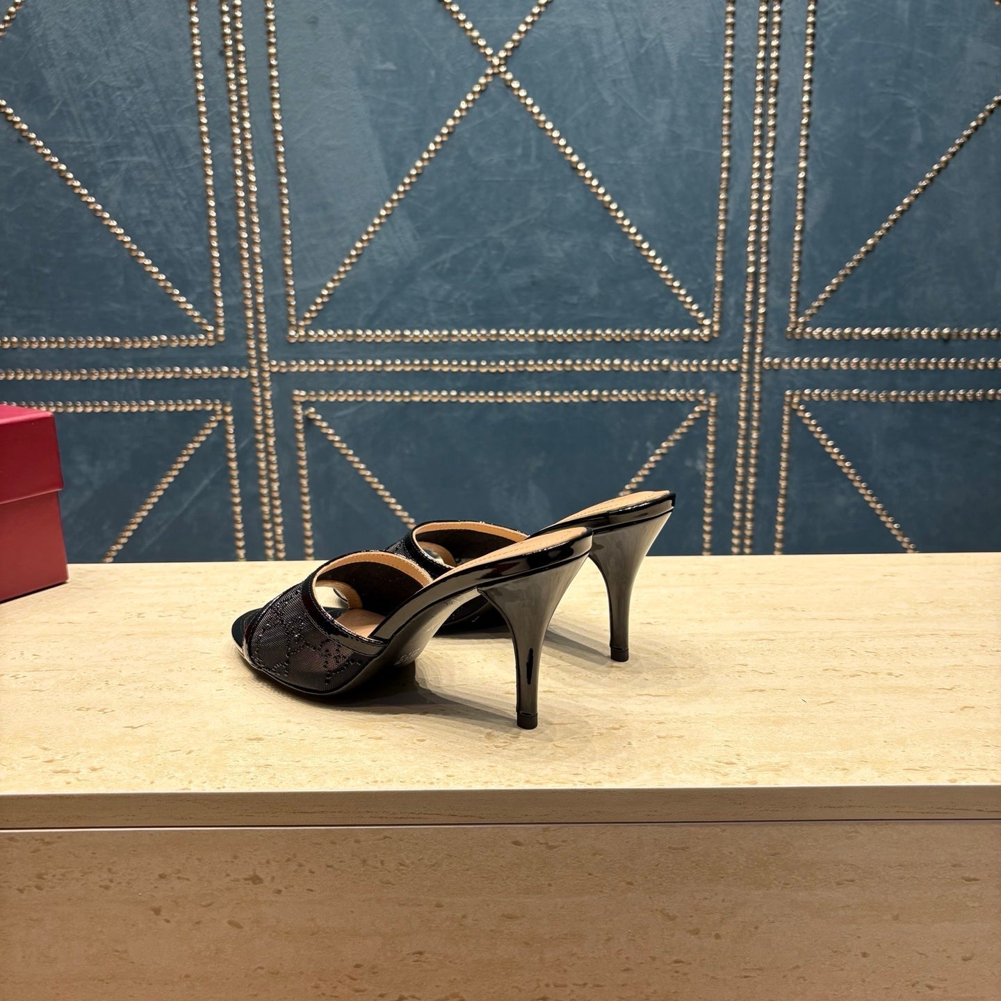 GG Women's Crystal Slide 8.5cm Sandal Black Mesh Leather 741296