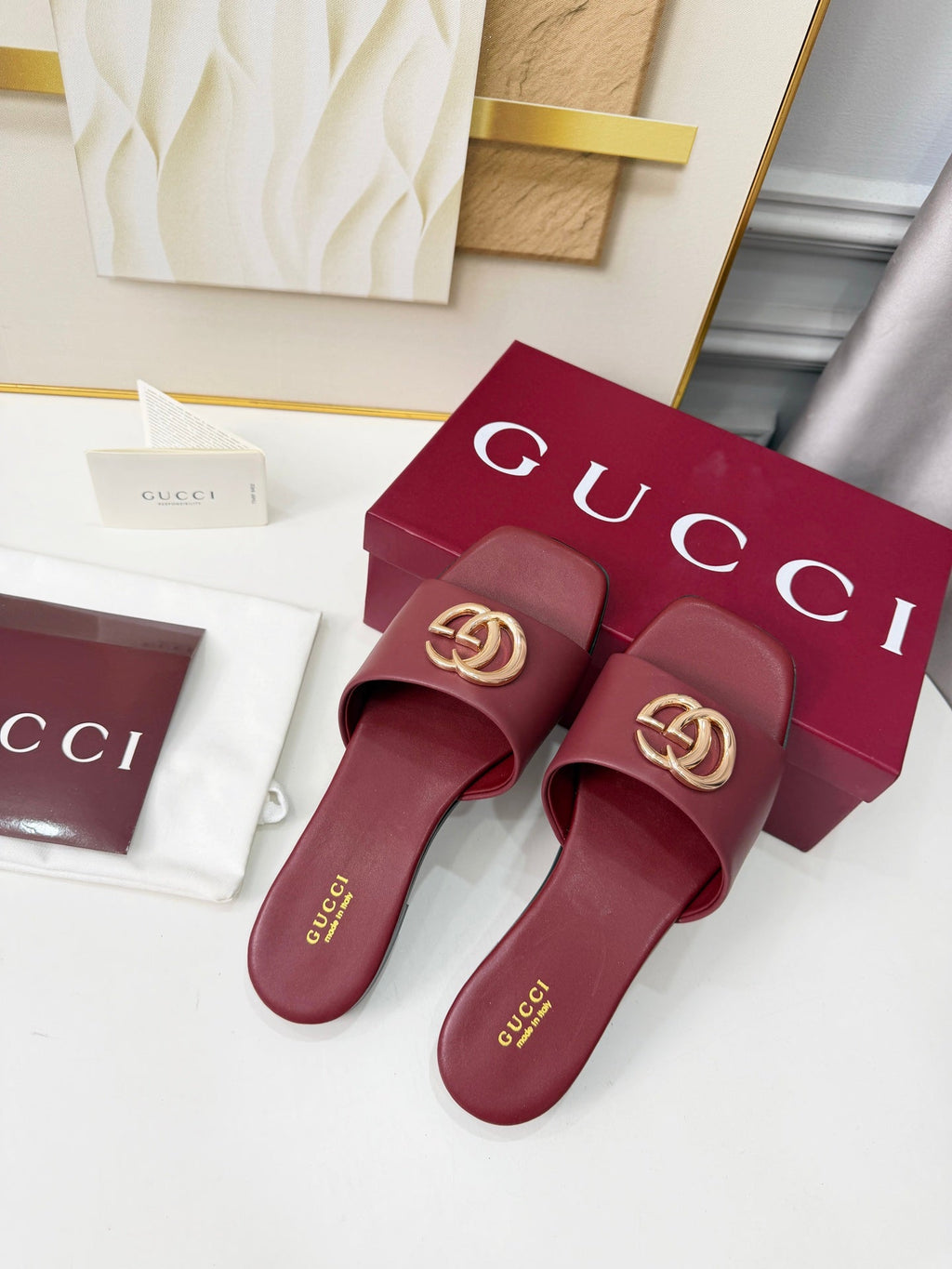 GG 2026 Early Spring Mule Burgundy Sheepskin 688520