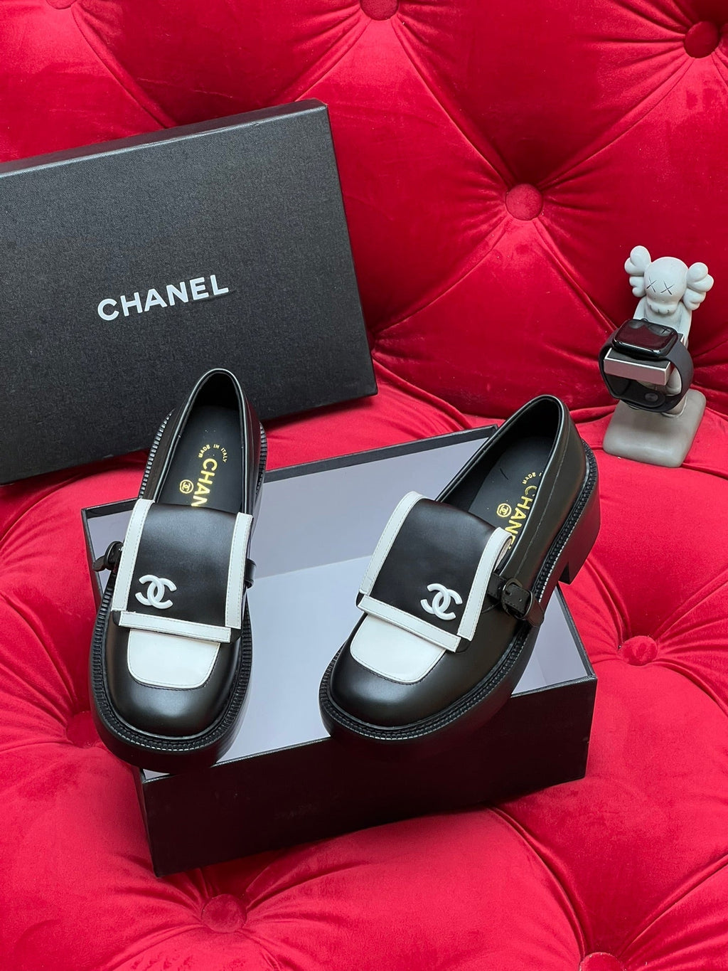 CC MOCCASIN LOAFER IN BLACK MIX WHITE LAMBSKIN