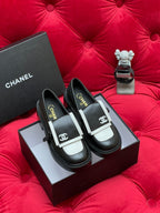 CC MOCCASIN LOAFER IN BLACK MIX WHITE LAMBSKIN