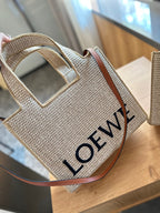LOE MINI 24 FONT TOTE IN NATURAL RAFFIA