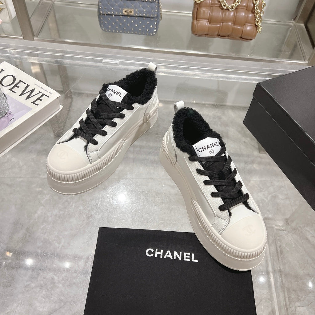 CC Sneaker White Cowhide Black Wool Lining