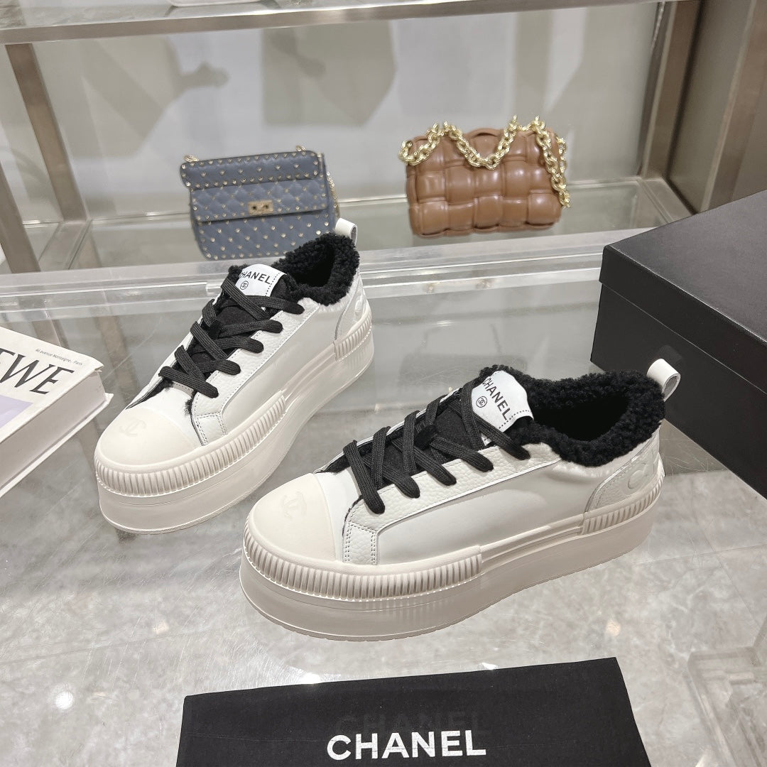 CC Sneaker White Cowhide Black Wool Lining