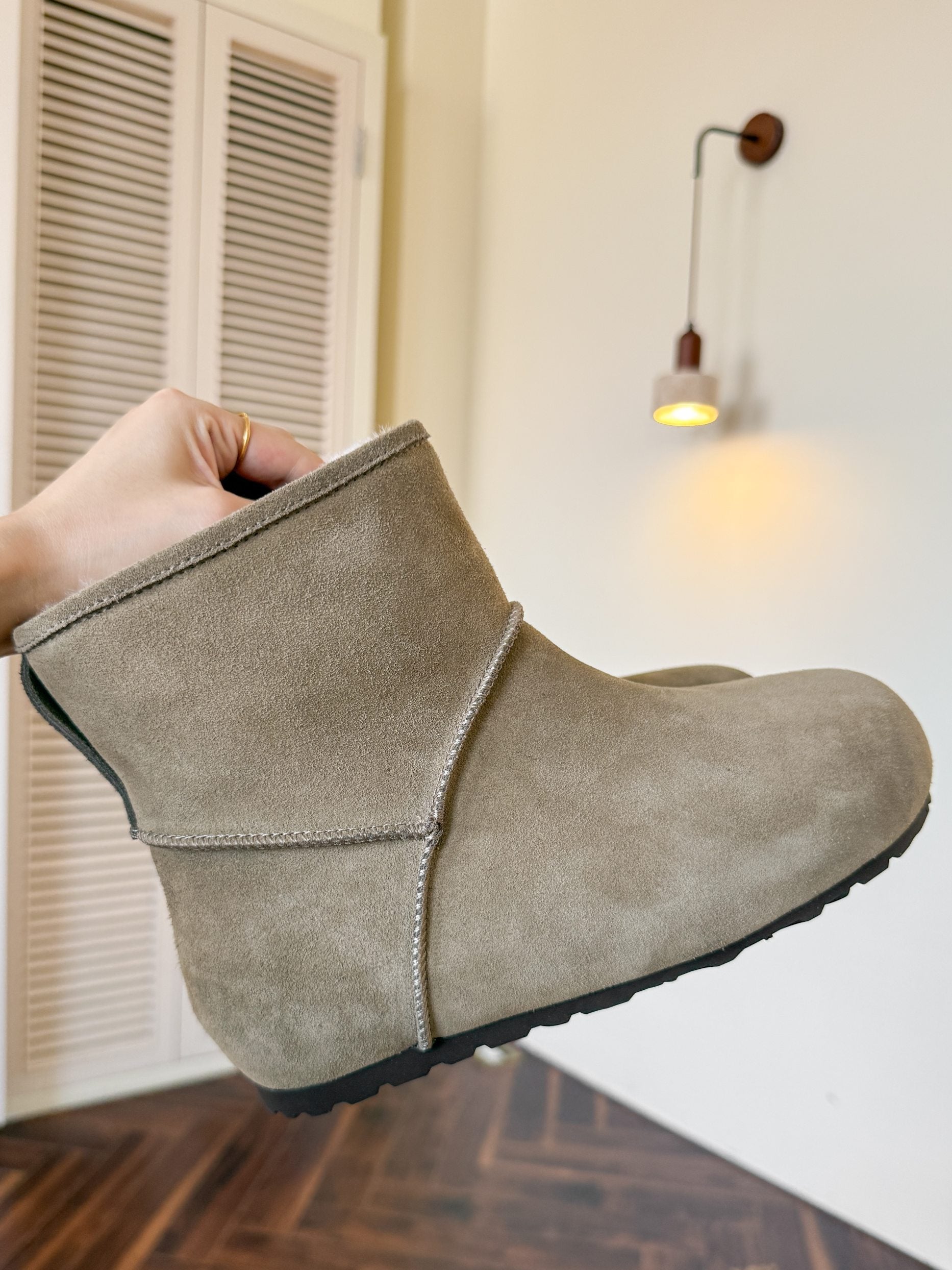 UGG Classic Femme Mini Boots Stone Clay Wool Suede 517909