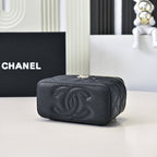 CC 25C Vanity Case 17 Black Caviar Leather 286273