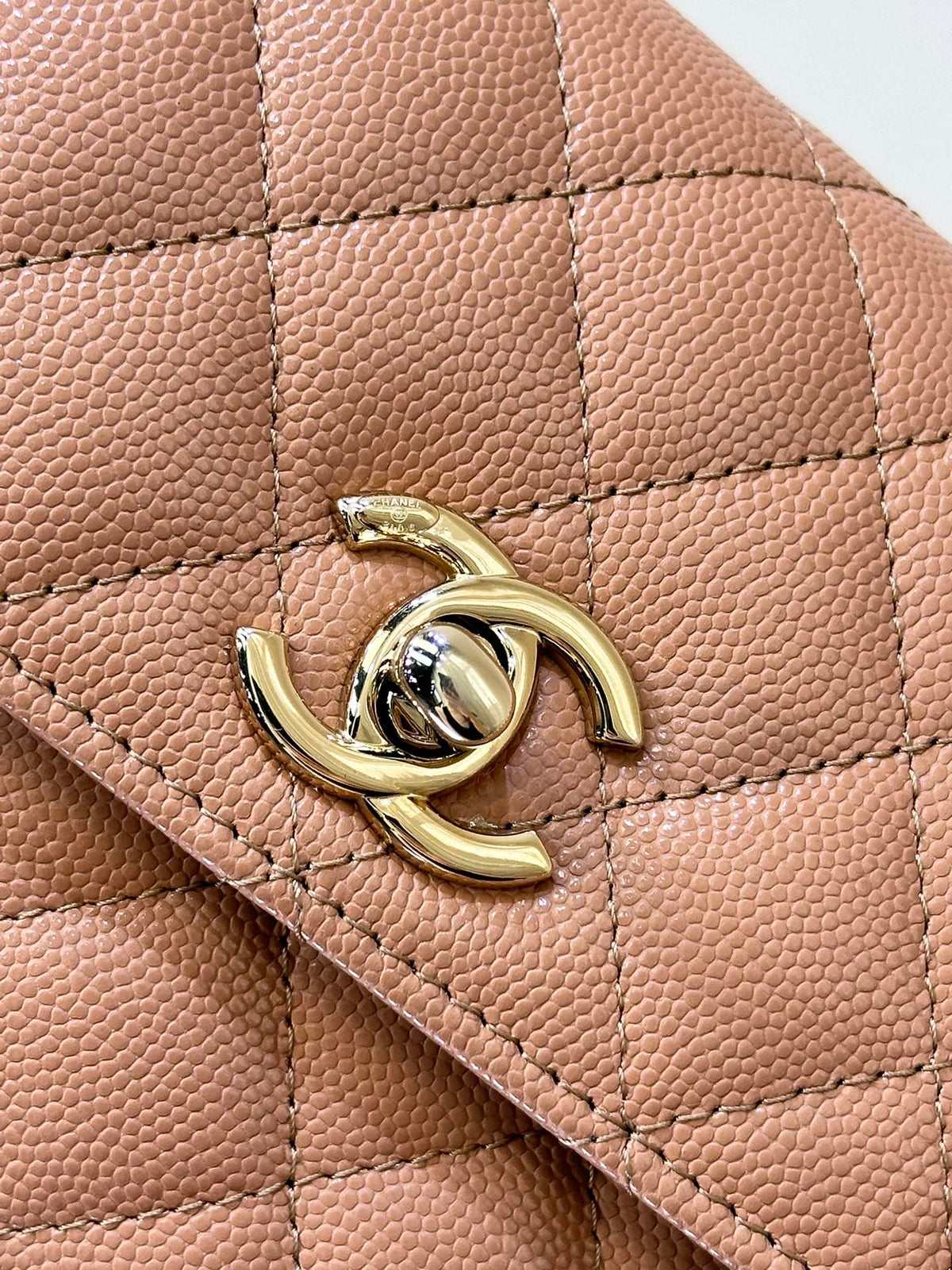 CC 24K Coco Handle Nano 14.5cm Begie Grained Calfskin Gold Hardware