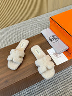 HM Oran Sandal Cream Wool 543688