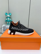 HM Flex slip-on sneaker In Black Woven Fabric 106318