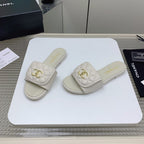 CC Slippers In White Quilted Lambskin 148961