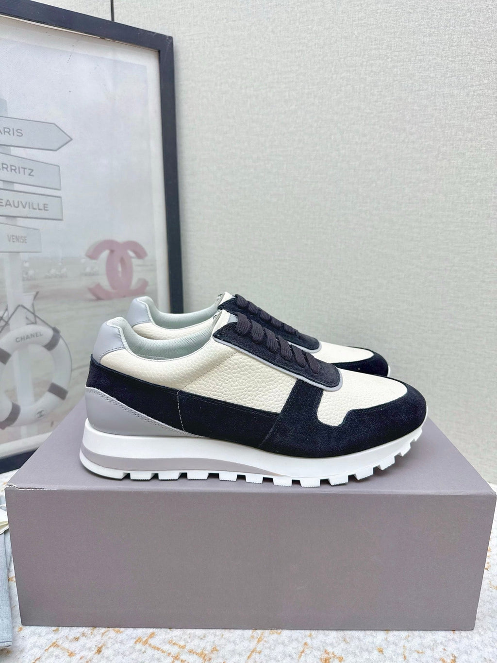 Brunello Panelled Sneakers Ivory Black Grain Leather Suede 625361