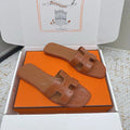 HM 26ss Oran Sandals Brown Ostrich Leather 625092