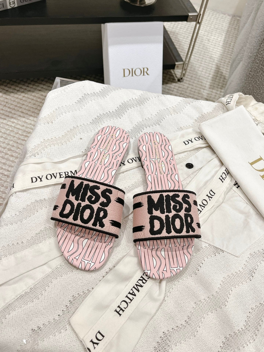 CD 25 Slippers Cotton Fabric 241434