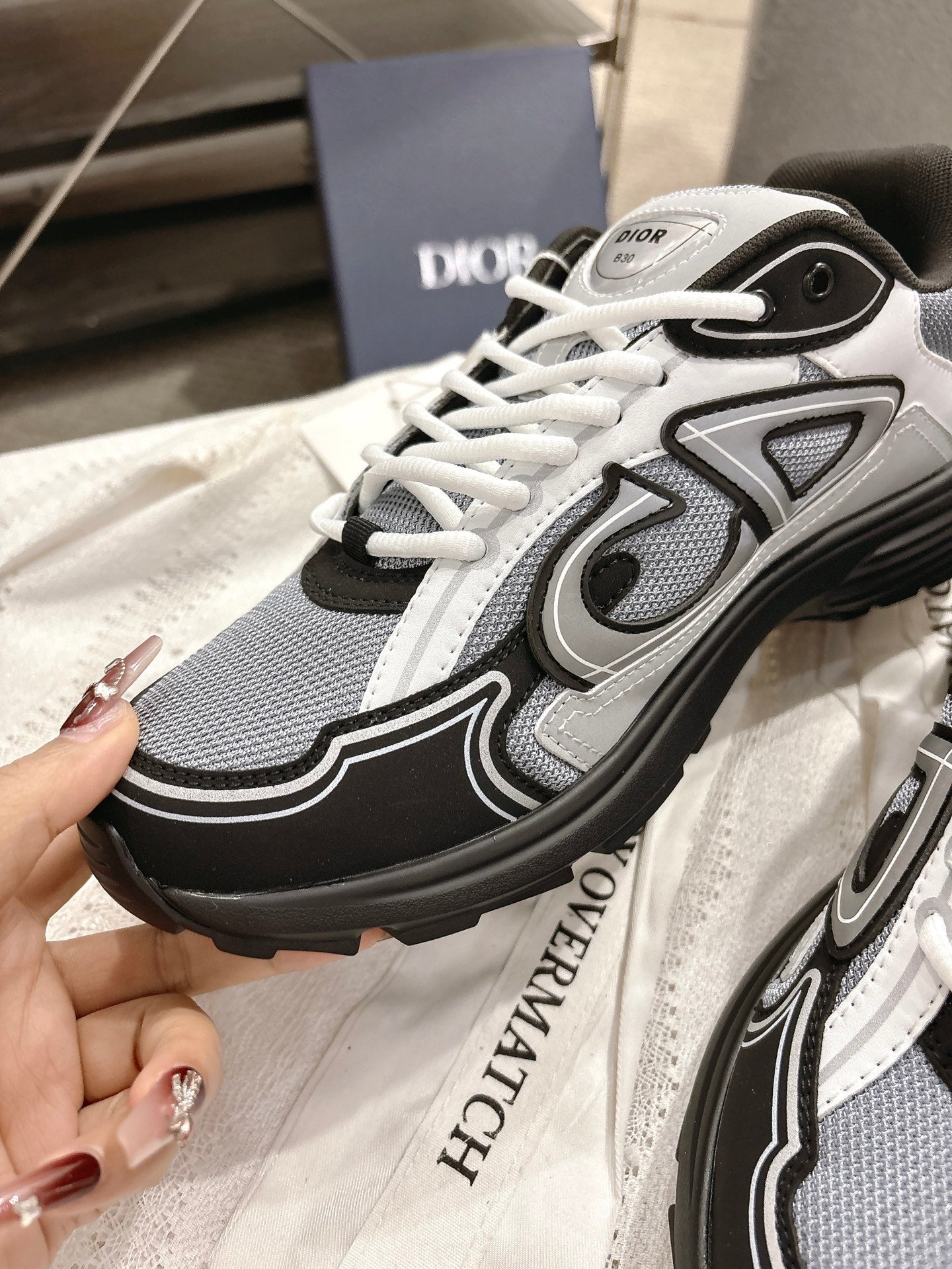 CD B30 Sneakers White Black Gray Technology Fabric 438323