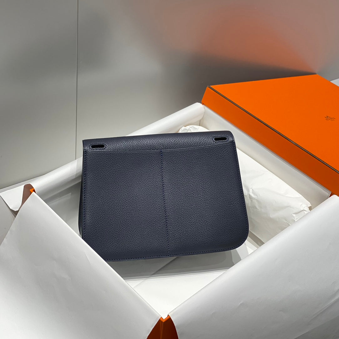 HALZAN 25 HANDLE BAG IN NAVY BLUE GRAINED CALFSKIN