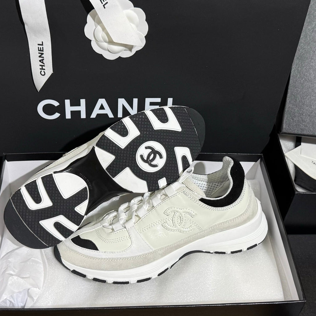CC 25A Trainers Ash Mist Black Laminated Calfskin And Suede Calfskin 352122