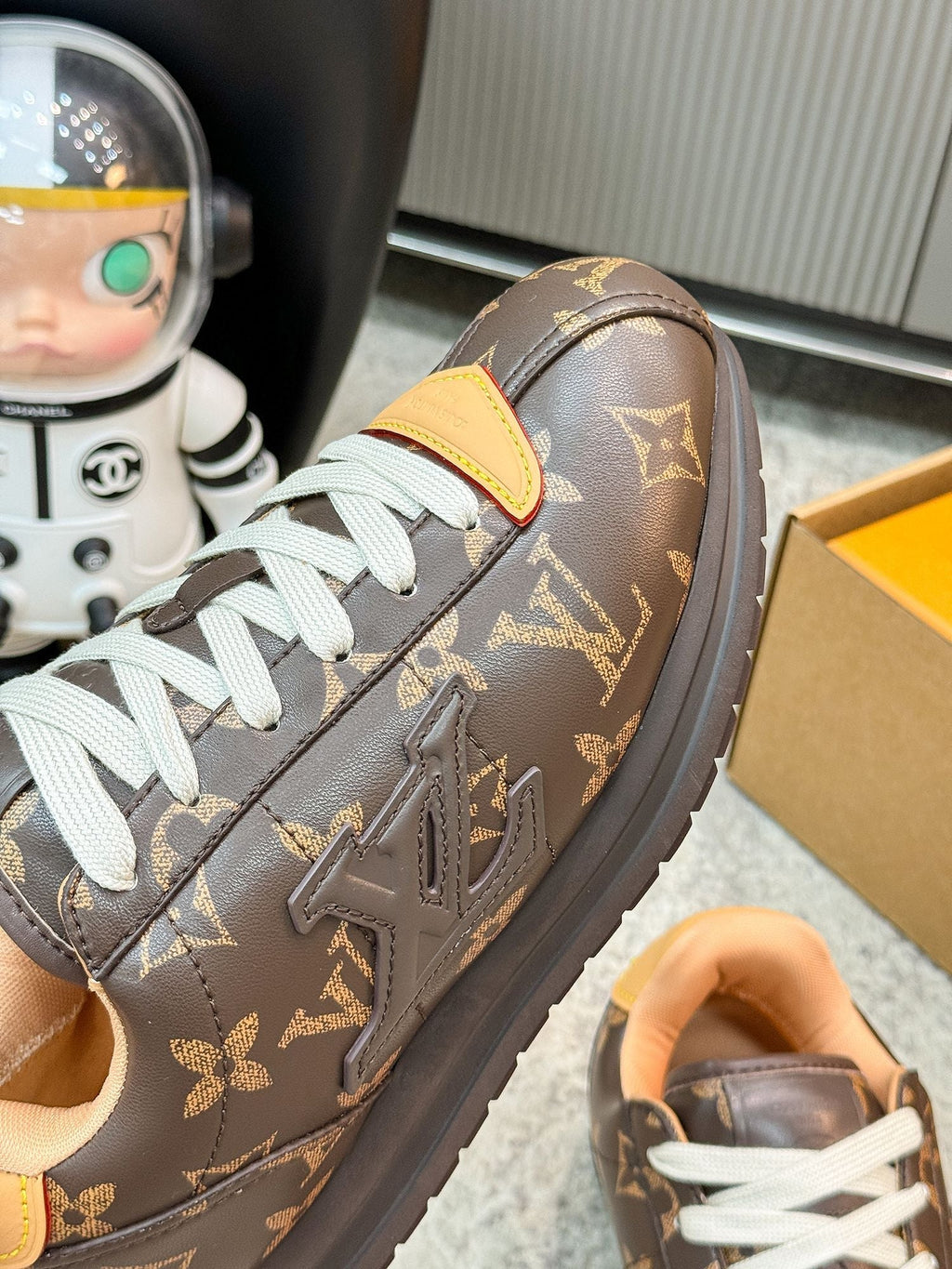 LV ButterSoft Sneaker Brown Monogram Leather 625403