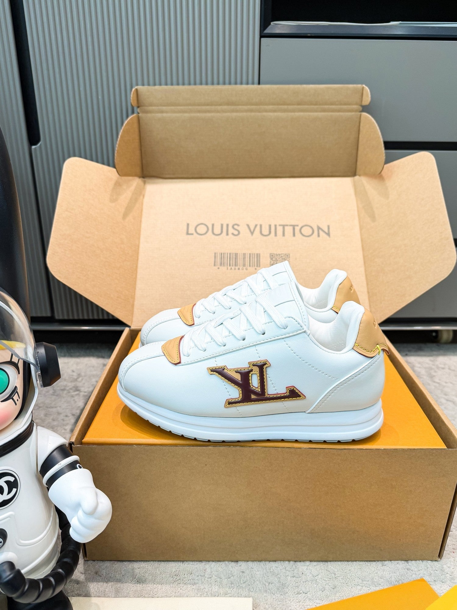 LV ButterSoft Sneaker White Beige Leather 625417
