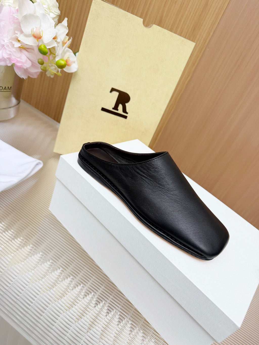 The Row Piper Slide Black Leather 707515