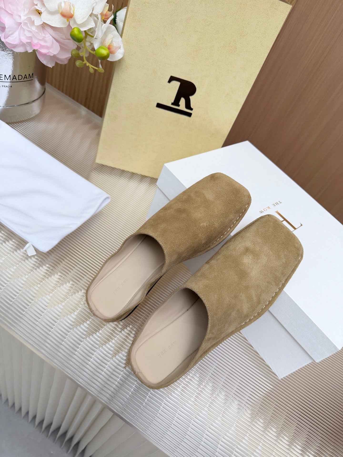 The Row Piper Slide Khahi Suede 707518