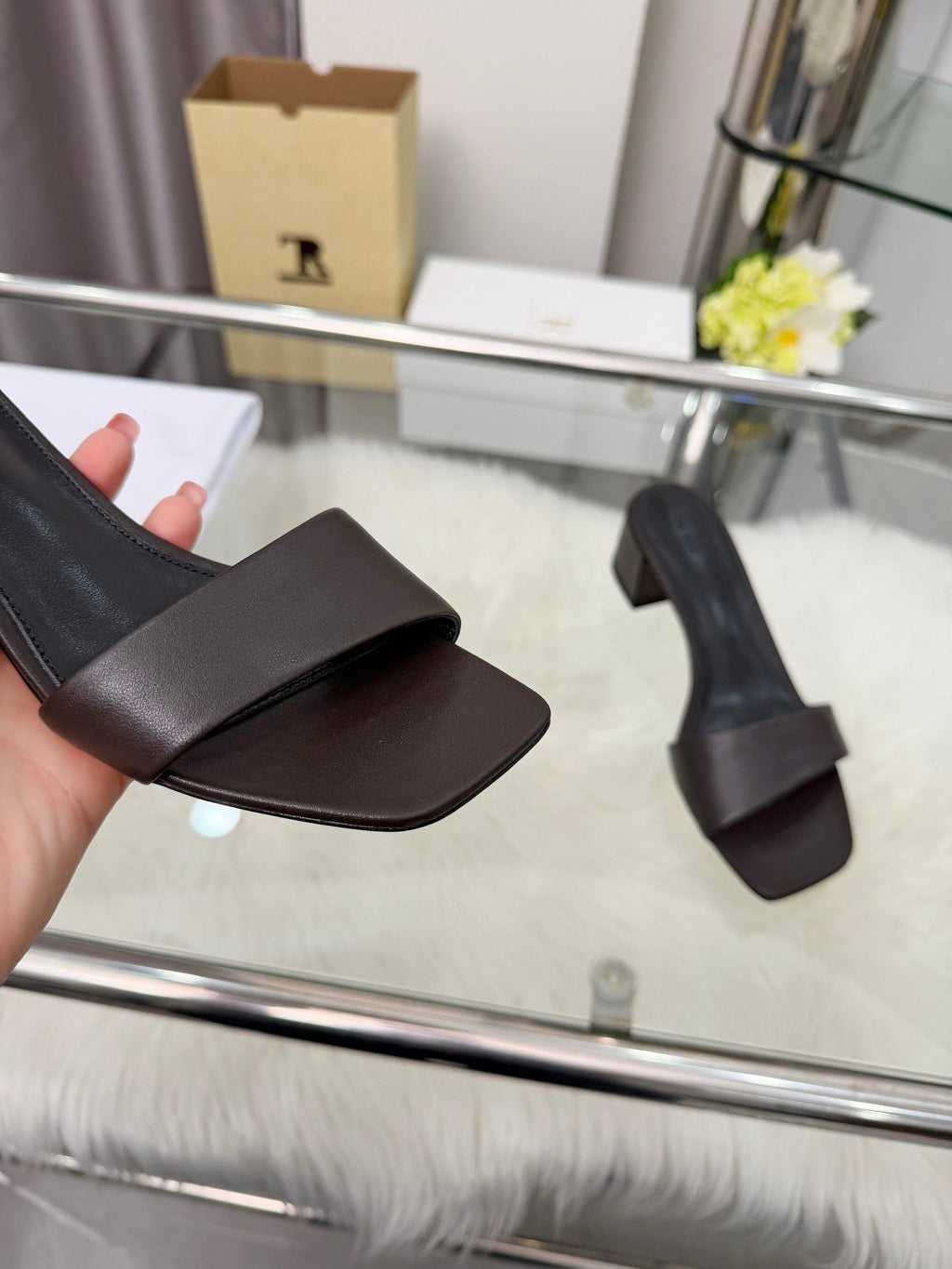The Row New Chocolate Slide Coffee Lambskin 707565