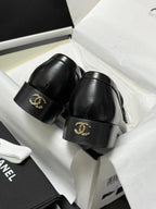 CC LOAFER BLACK CALFSKIN WITH META LOGO