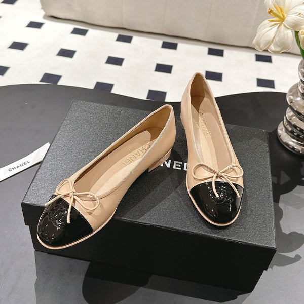 cc 25c ballet flat cross line pattern beige lambskin 237484