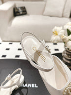 cc 25p mary jane white lambskin black grosgrain with pearl logo 237512