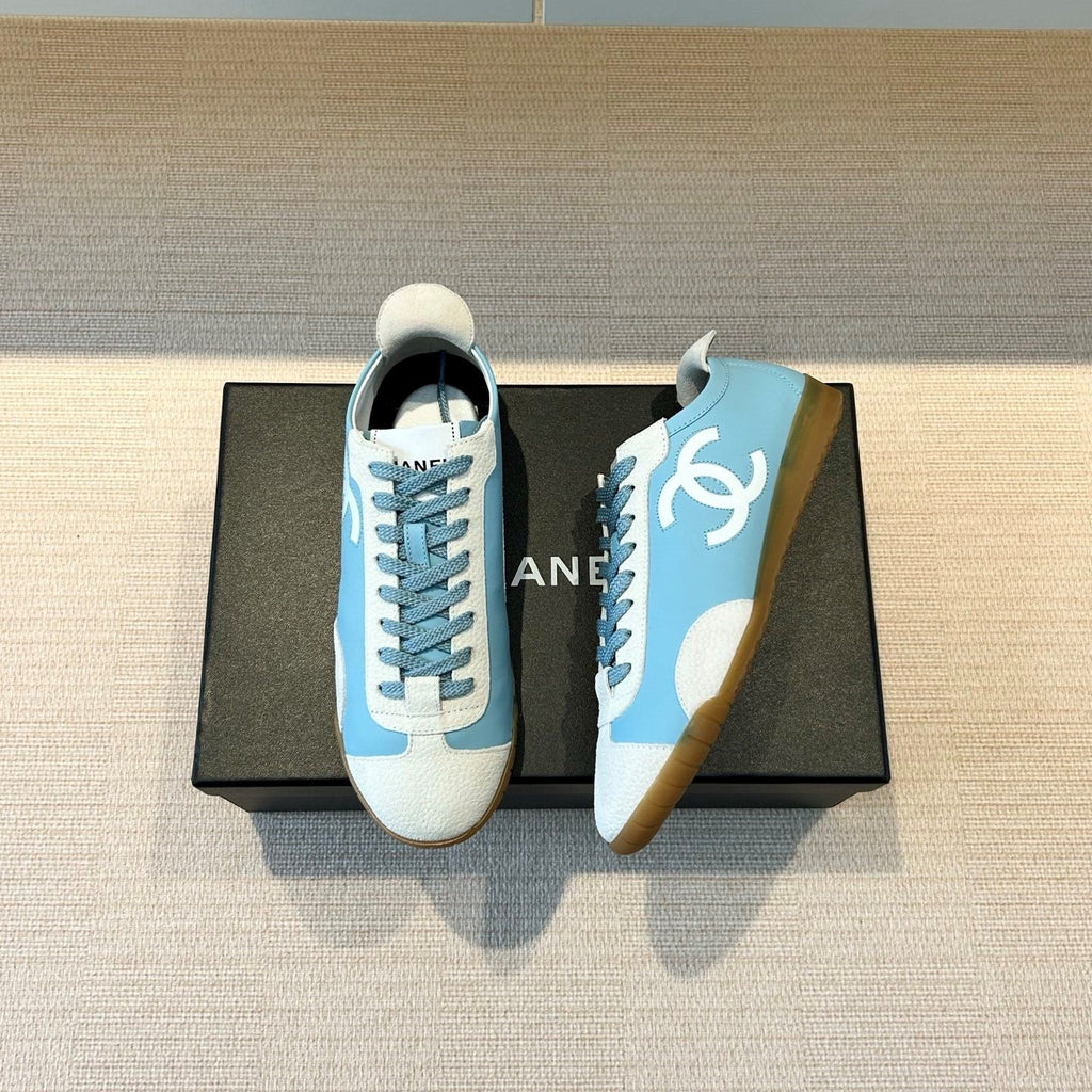 CC 26s Trainers White Blue Calfskin & Suede 618694