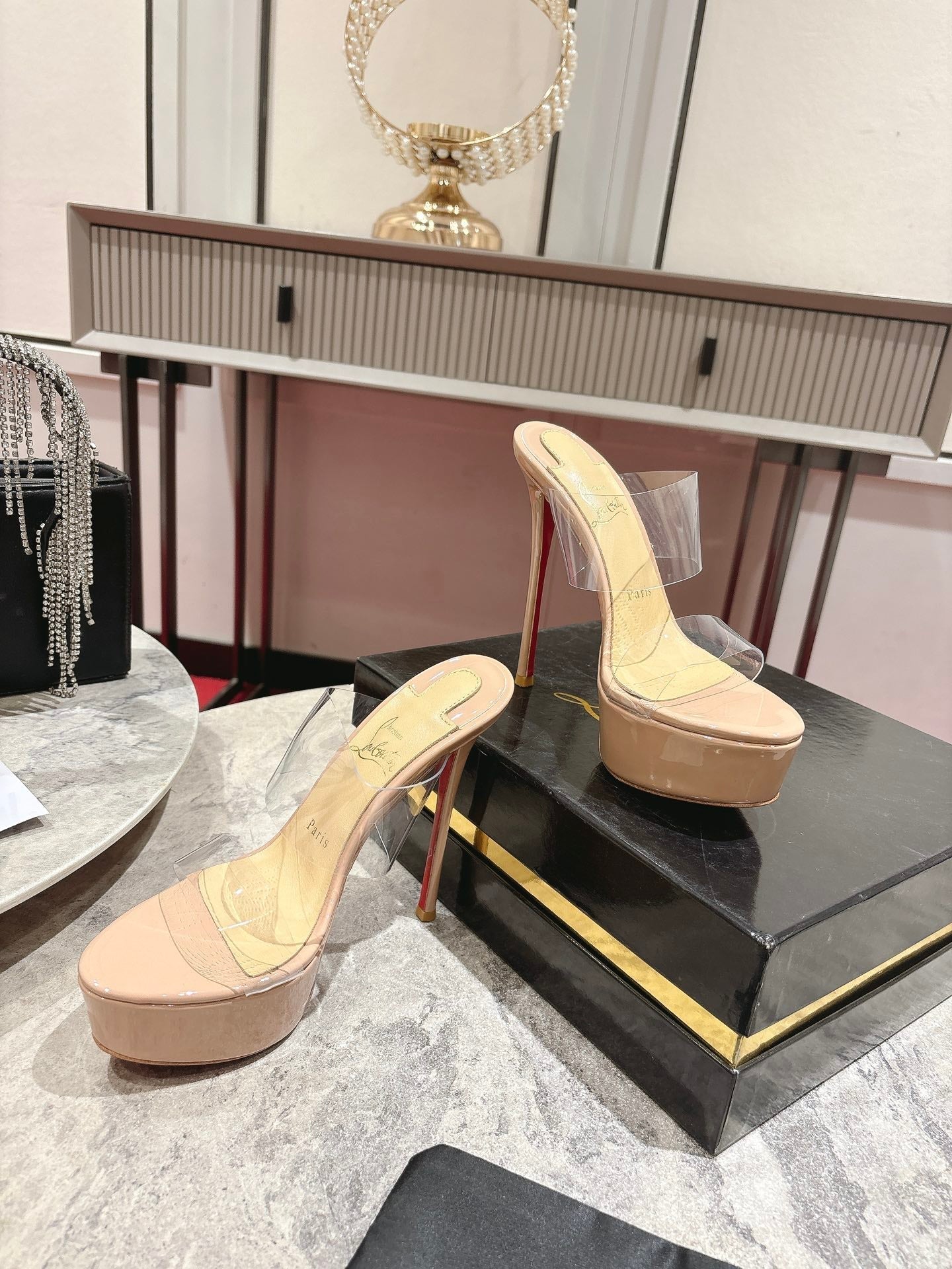 CL Just Nothing Alta 150mm Blush Patent Calfskin
