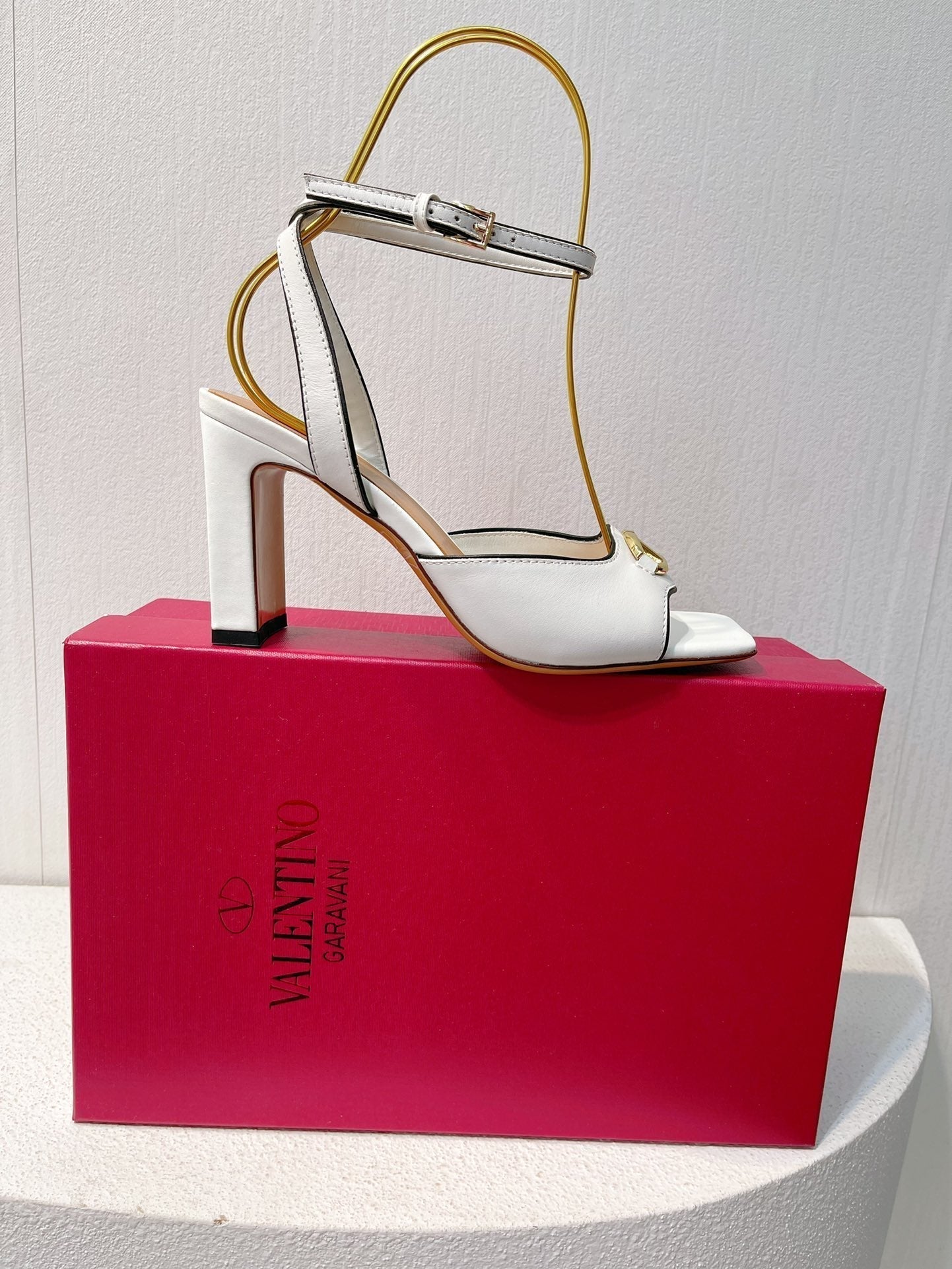 VT Sandals Heels 70mm White Cowhide 292778