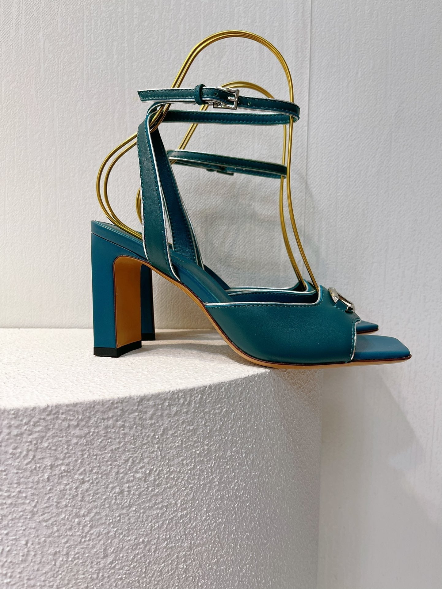 VT Sandals Heels 70mm Emerald Green Cowhide 292780