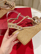 Rockstud Flatform Sandal 10mm In Beige Mix Rosy Brown Calfskin And Nylon Rope 829394