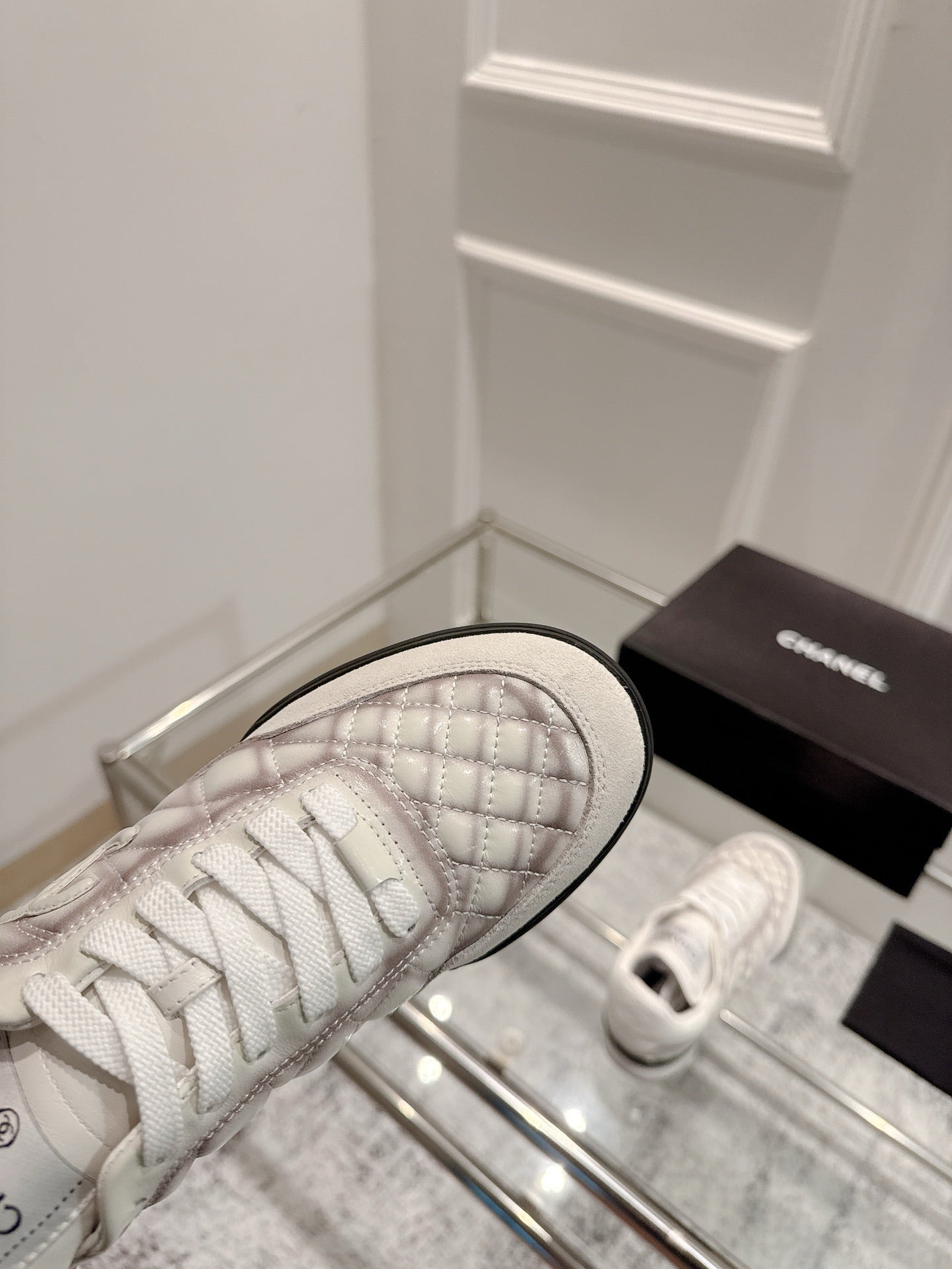 Chanel 25A Sports Shoes White Black Sheepskin 393112