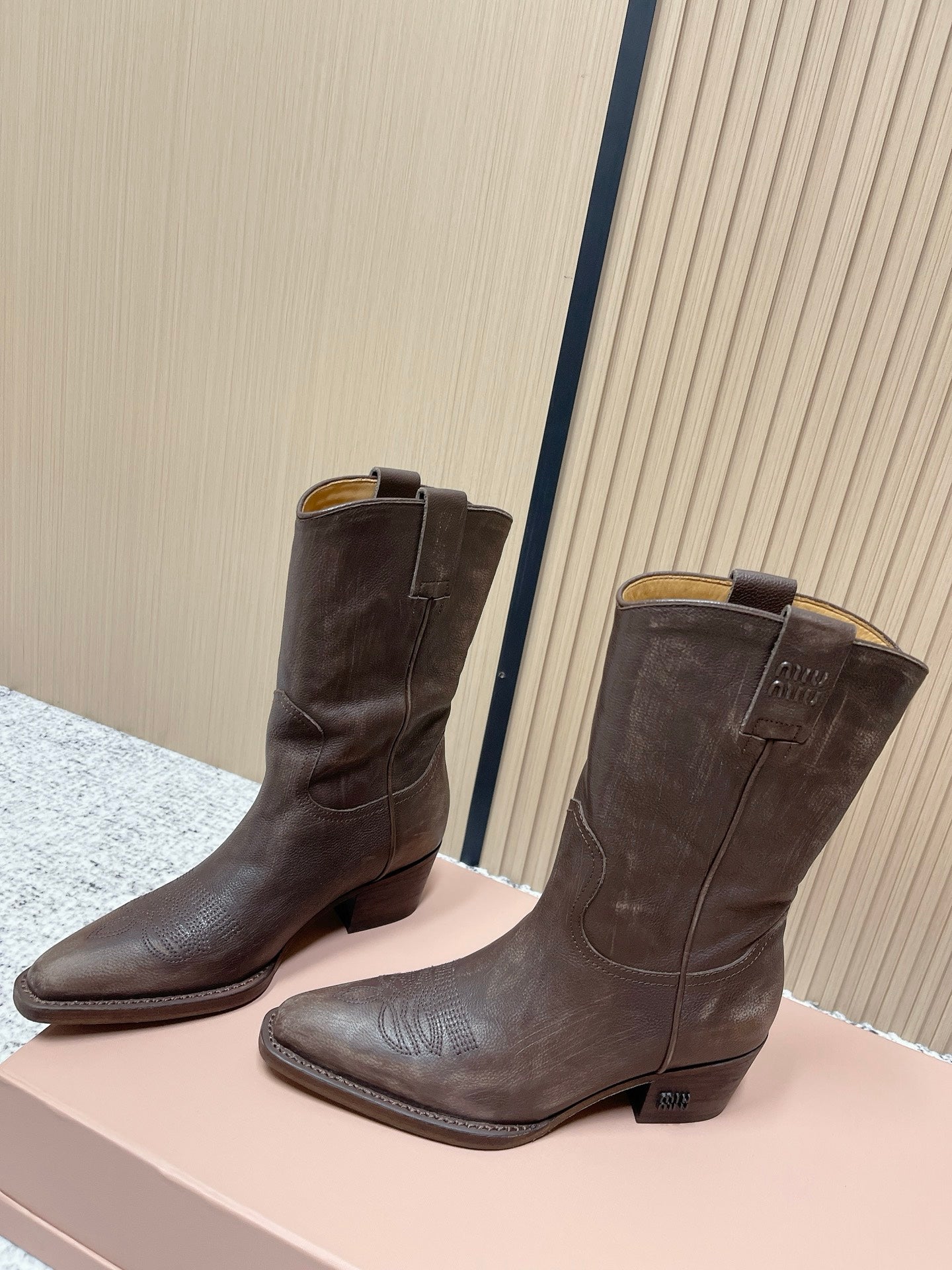 Miumiu Latest FW Western Cowboy Boots Brown   Leather 533965