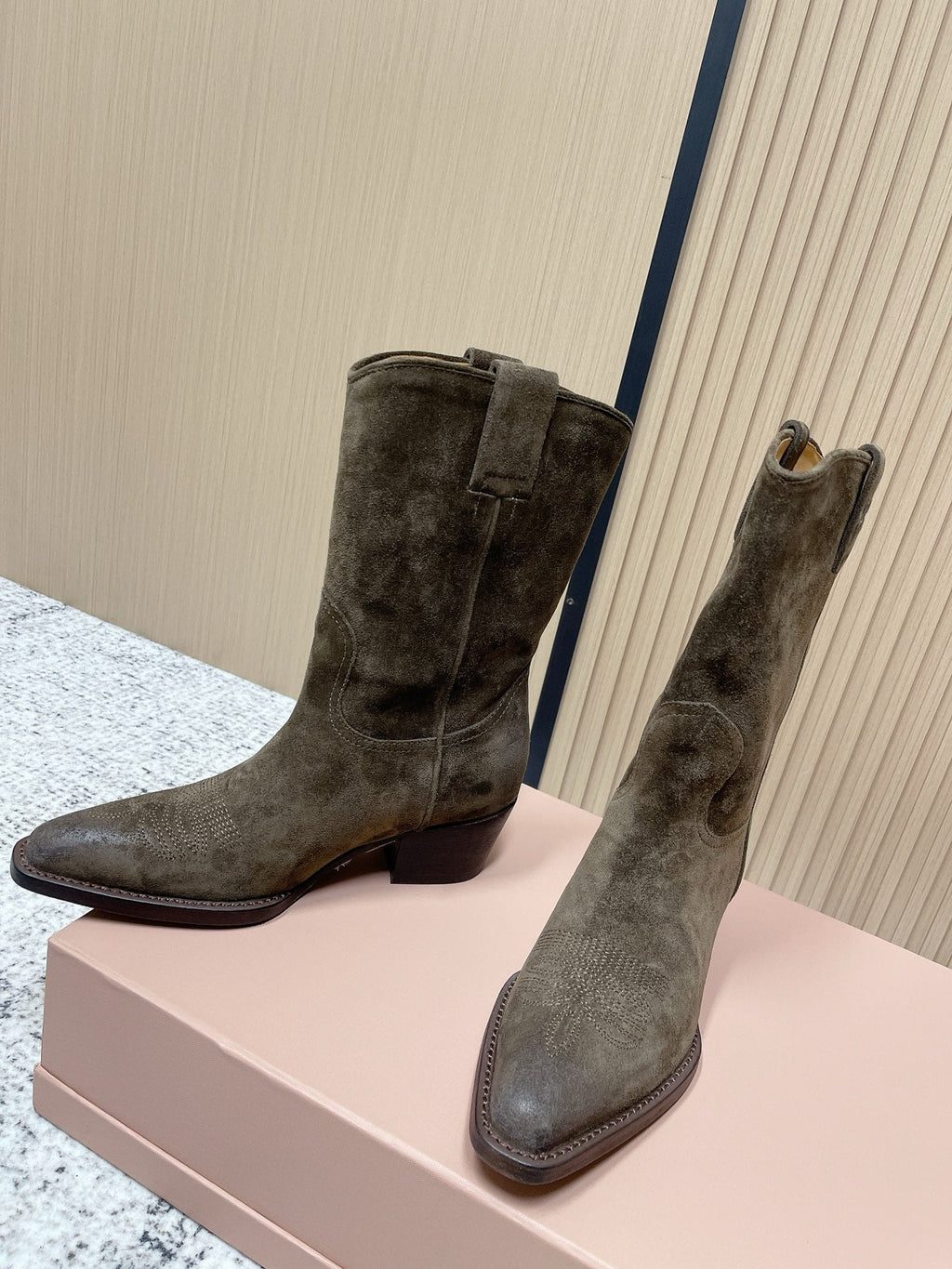 Miumiu Latest FW Western Cowboy Boots olive green  Suede 533967